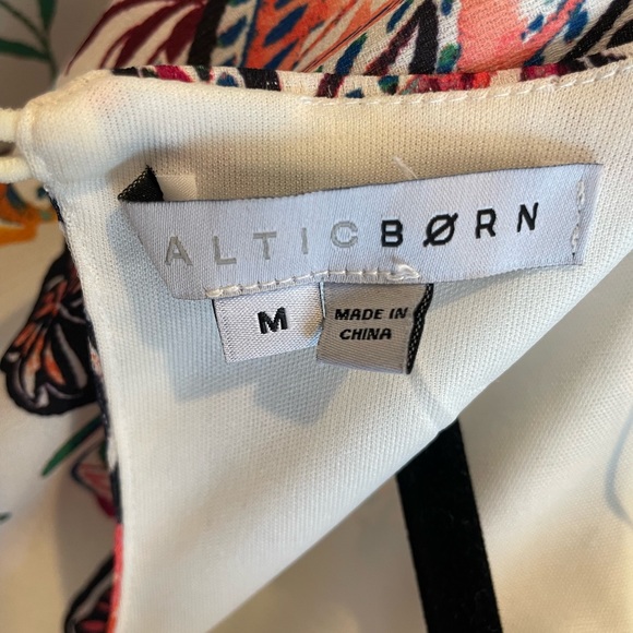 Baltic Born Tally dress - Picture 4 of 6